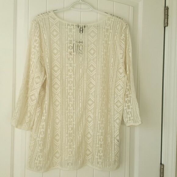 Eddie Bauer womans embroidered lace top, NWT, size large - Picture 6 of 7